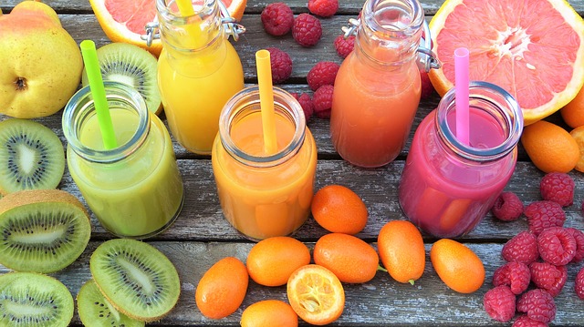 smoothies z ovoce.jpg